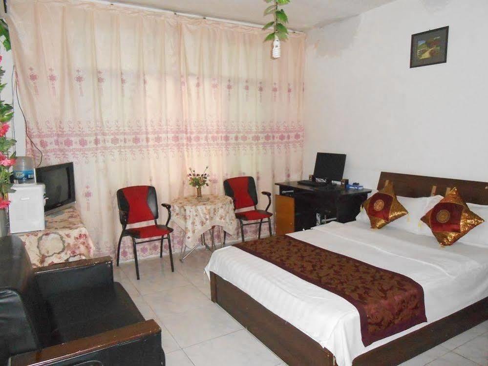 Chengdu Cosiness Home Hotel Bagian luar foto