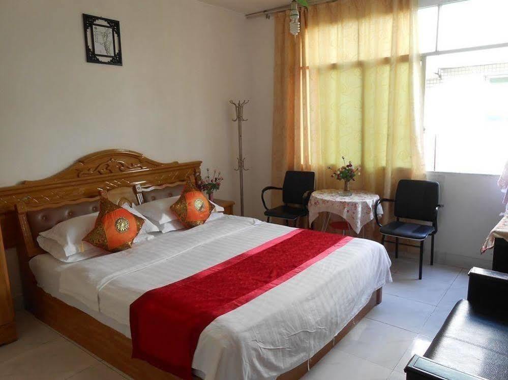 Chengdu Cosiness Home Hotel Bagian luar foto
