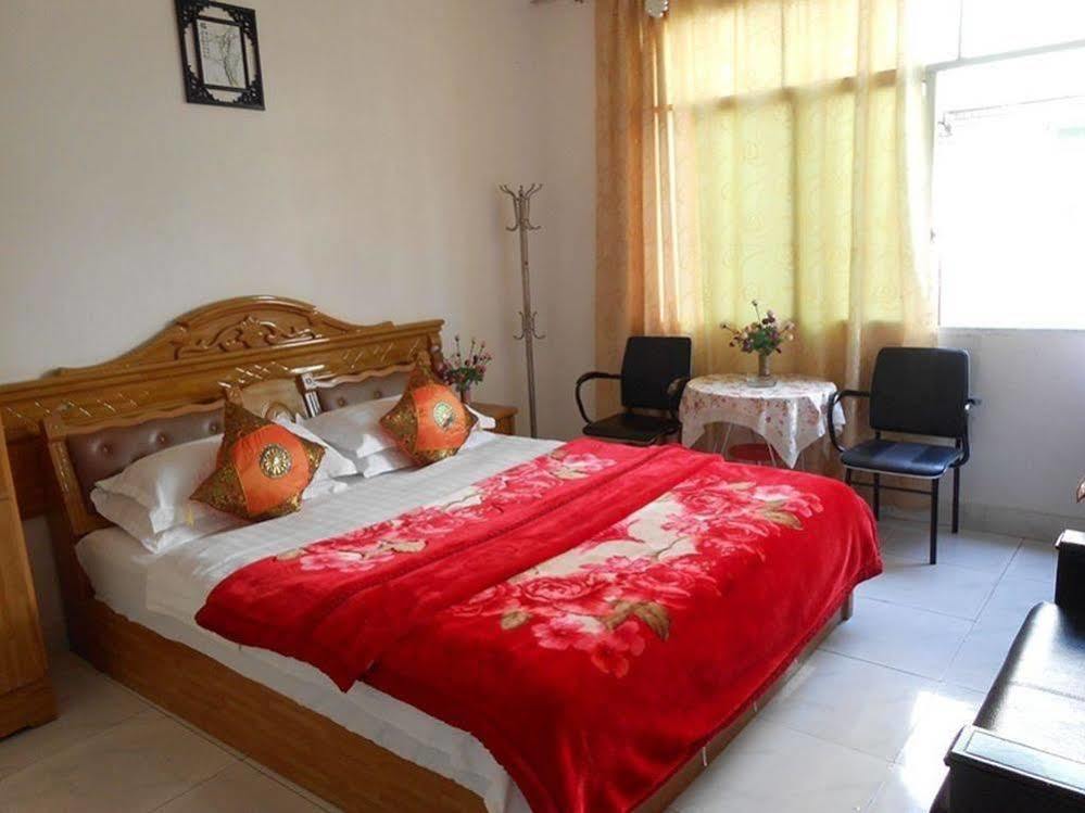Chengdu Cosiness Home Hotel Bagian luar foto